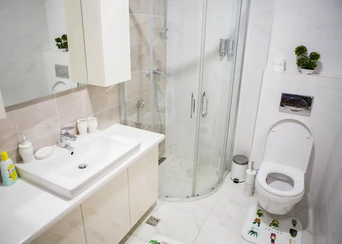 View Free Parking Lejlighed *